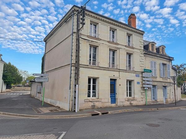 Immeuble à vendre Châtellerault - 86100 / Réf: 12090