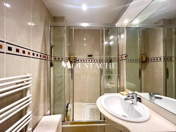 APPARTEMENT DANS RÉSIDENCE DE STANDING - PARC & PROXIMITÉ MARCHÉ -