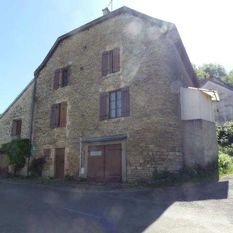 Venarey-les-Laumes 8 min., maison à rénover 4 pièces.