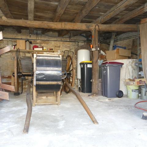 Venarey-les-Laumes 8 min., maison à rénover 4 pièces.