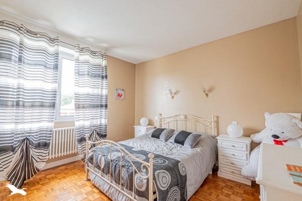 Maison à vendre |  Sainte-Eulalie |  6 pièces | 185 m²