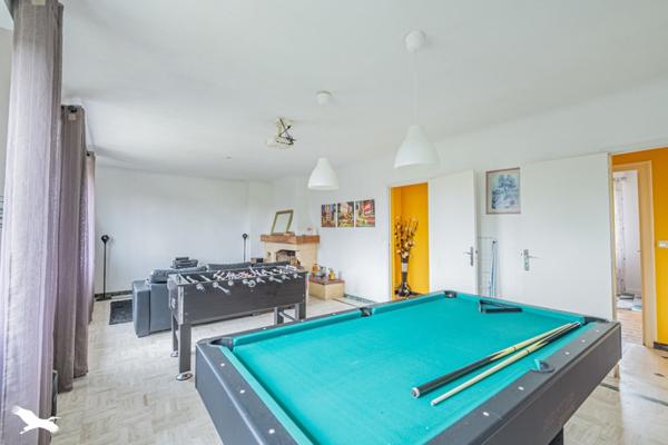 Maison à vendre |  Sainte-Eulalie |  6 pièces | 185 m²