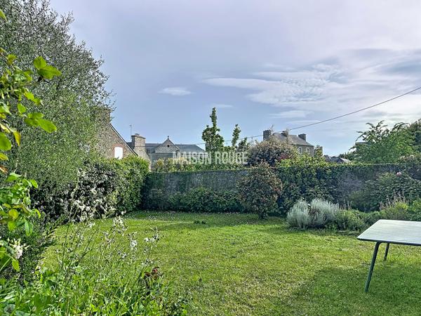 Saint Briac maison de charme centre bourg avec jardin clos