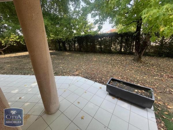 Maison à louer 6 pièces 185.39m² Lescar (64230)