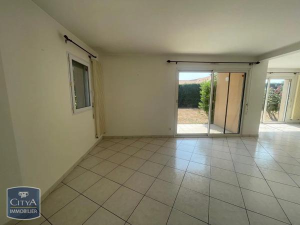 Maison à louer 6 pièces 185.39m² Lescar (64230)