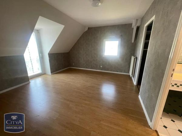Maison à louer 6 pièces 185.39m² Lescar (64230)