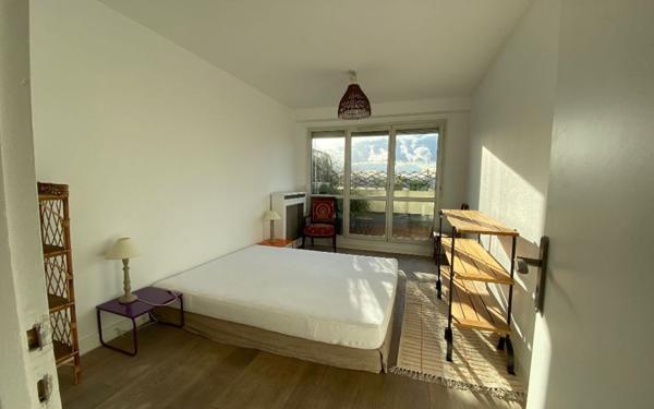 Appartement à louer    3 pièces •  Charenton-le-Pont