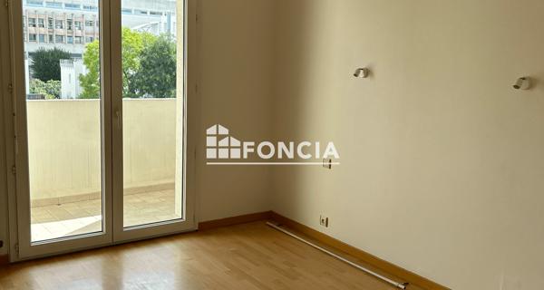 À vendre Appartement 5 pièces 84 m² - Agen 47000