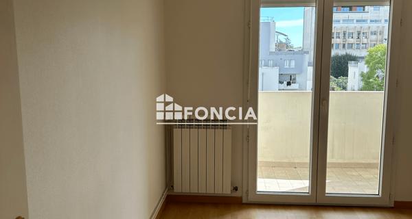 À vendre Appartement 5 pièces 84 m² - Agen 47000