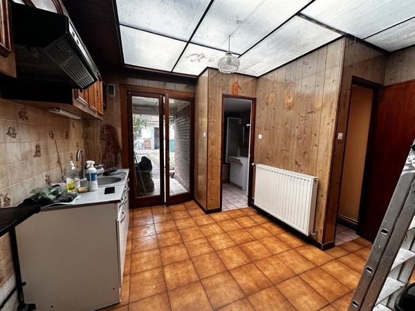 Douai (59500) À vendre – Maison mitoyenne à rénover – 77 m² – Douai