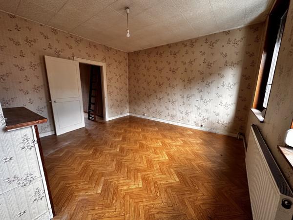 Douai (59500) À vendre – Maison mitoyenne à rénover – 77 m² – Douai