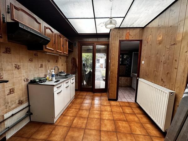 Douai (59500) À vendre – Maison mitoyenne à rénover – 77 m² – Douai