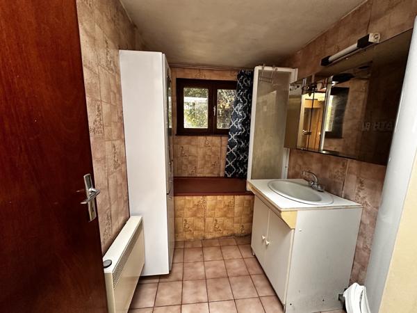 Douai (59500) À vendre – Maison mitoyenne à rénover – 77 m² – Douai