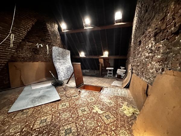 Douai (59500) À vendre – Maison mitoyenne à rénover – 77 m² – Douai