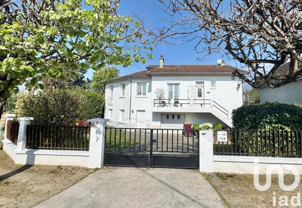 House for sale 6 rooms 119 m² Gournay-sur-Marne