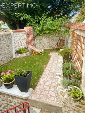 NOUVEAUTÉ EN EXCLUSIVITÉ CENTRE VILLE LA FERTÉ ALAIS MAISON DE VILLE 140 M2 4 CHAMBRES COUR ET TERRAIN