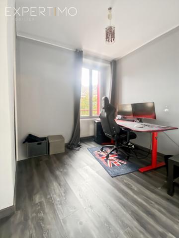 NOUVEAUTÉ EN EXCLUSIVITÉ CENTRE VILLE LA FERTÉ ALAIS MAISON DE VILLE 140 M2 4 CHAMBRES COUR ET TERRAIN