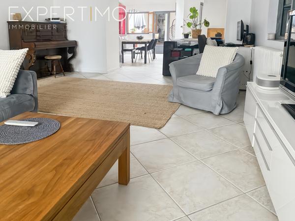 NOUVEAUTÉ EN EXCLUSIVITÉ CENTRE VILLE LA FERTÉ ALAIS MAISON DE VILLE 140 M2 4 CHAMBRES COUR ET TERRAIN