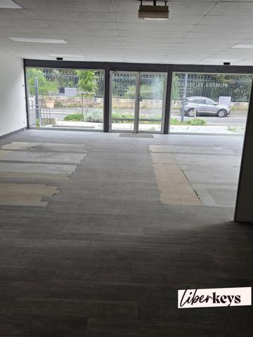 Appartement 120 m2 + local commercial