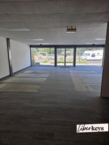 Appartement 120 m2 + local commercial