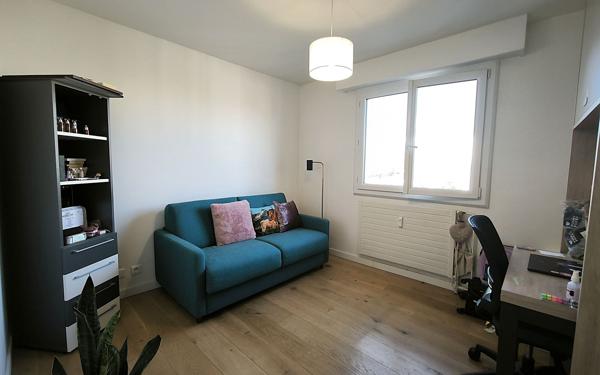 Appartement à vendre    3 pièces • 75,19 m2 Ferney-Voltaire