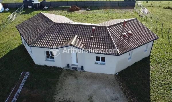 Vente Maison 4 pièces 110 m2 à Neuvic