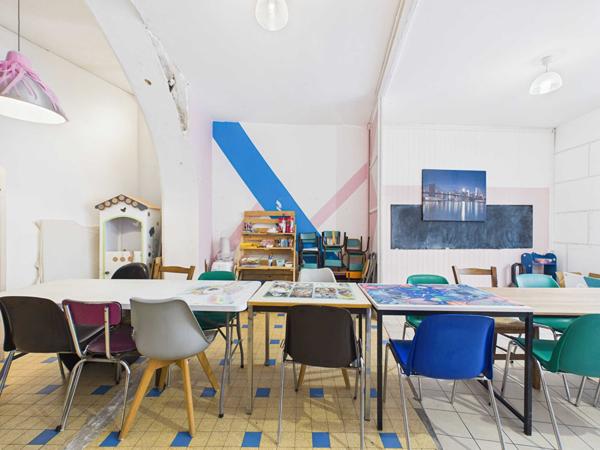 À VENDRE Local commercial avec fort potentiel en plein centre de Tournon-sur-Rhône