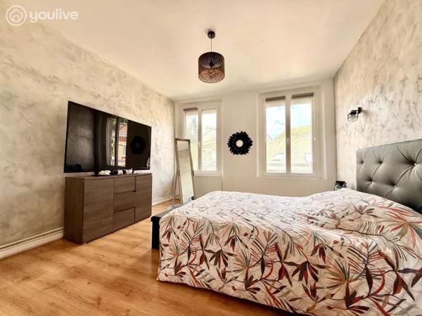 4 chambres, DPE C, port à pied — Saint-Valery-en-Caux — 209 000 € HAI