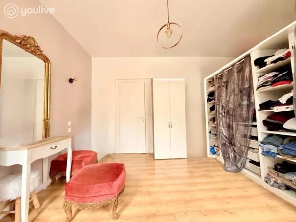4 chambres, DPE C, port à pied — Saint-Valery-en-Caux — 209 000 € HAI