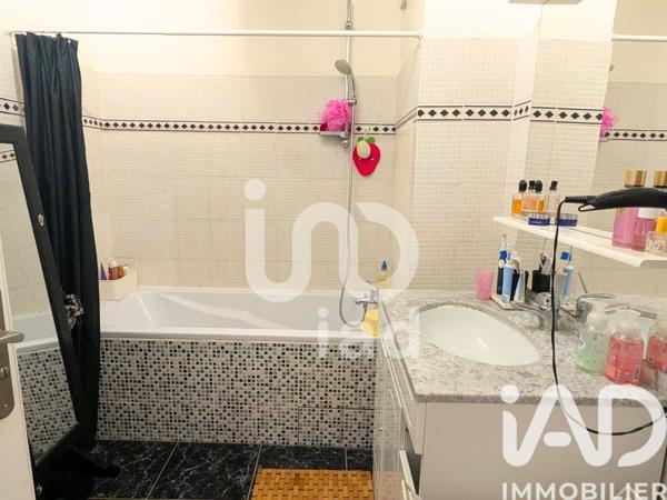 Appartement à vendre 4 pièces 97 m² Noisiel