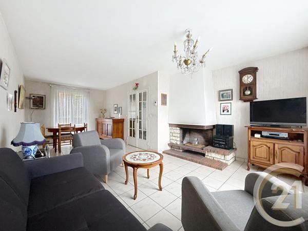 Maison à vendre  4 pièces - 87 m2 DEVILLE LES ROUEN - 76