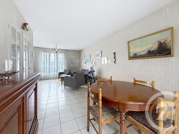 Maison à vendre  4 pièces - 87 m2 DEVILLE LES ROUEN - 76