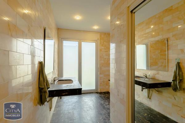 Appartement à vendre 3 pièces 120.61m²