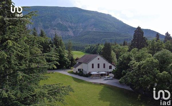 Local commercial à vendre 