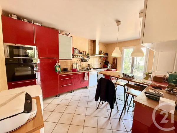 Maison à vendre  6 pièces - 137 m 2   LE THILLAY  - 95