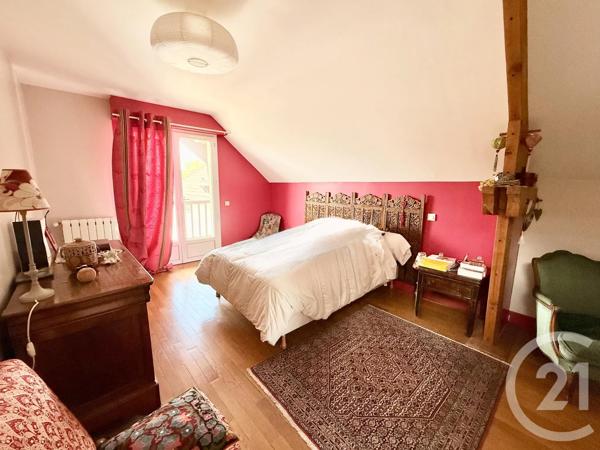 Maison à vendre  6 pièces - 137 m 2   LE THILLAY  - 95