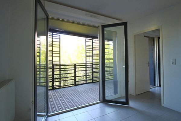 Appartement 2 pièces avec loggia et parking