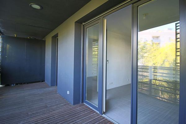 Appartement 2 pièces avec loggia et parking