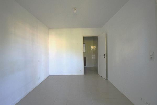 Appartement 2 pièces avec loggia et parking