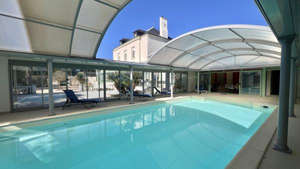Acheter Maison 12 pièces - 454 m²