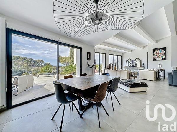 Maison à vendre 7 pièces 247 m² Six-Fours-les-Plages