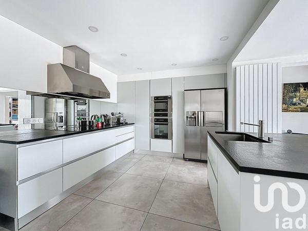 Maison à vendre 7 pièces 247 m² Six-Fours-les-Plages