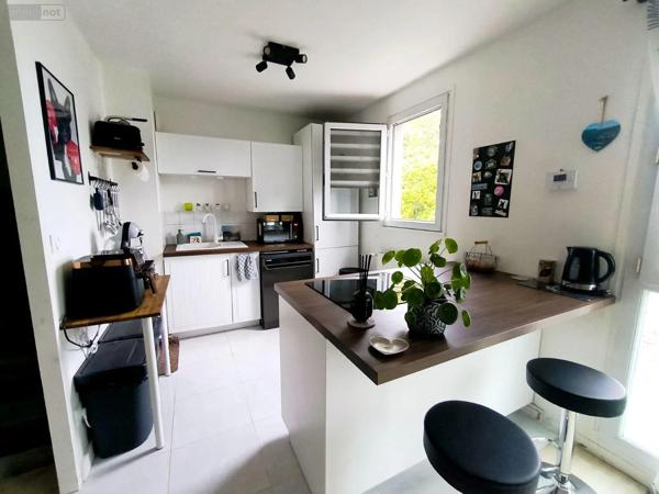 Achat - Maison Val-de-Reuil 27100 5 pièces 97 m 2 142 m 2