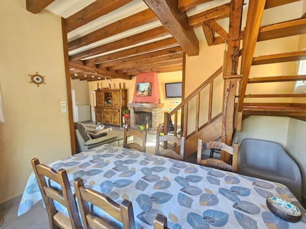 Maison à Loretz-d'Argenton, 79290 - 7 pièces 163m²