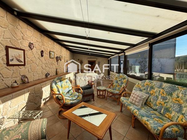 Maison familiale avec jardin