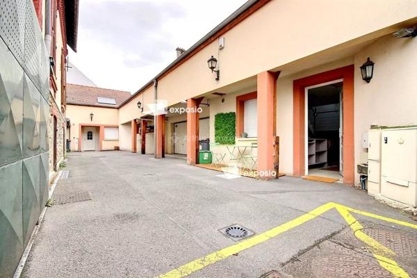 Location                                                      Loft
                        
                     4 pièces                      91 m2                     à Asnières-sur-Seine