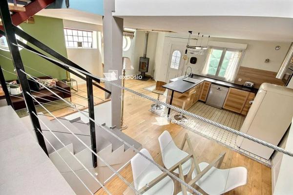 Location                                                      Loft
                        
                     4 pièces                      91 m2                     à Asnières-sur-Seine