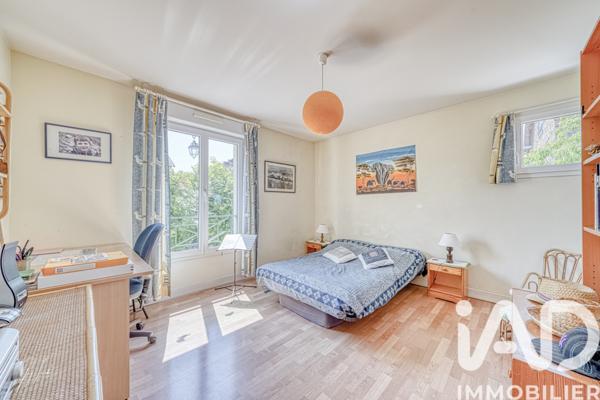 Maison à vendre 8 pièces 214 m² Nanterre