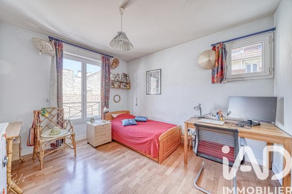 Maison à vendre 8 pièces 214 m² Nanterre