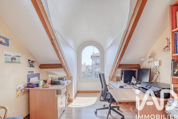 Maison à vendre 8 pièces 214 m² Nanterre